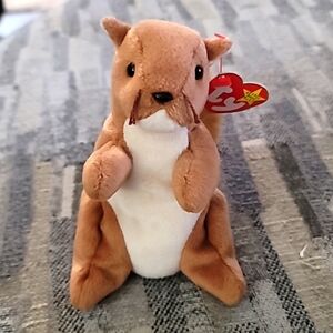 Vintage  SQUIRREL Beanie Baby